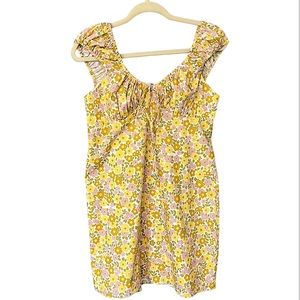 🌼 Like new WAYF Women’s floral mini dress Size M